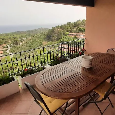 Holiday home Casa Grazia E Enrico *